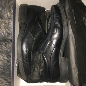 Men’s ROCKPORT dress shoes